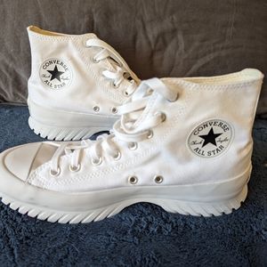 Converse Women's Chuck Taylor All Star Lugged High Top Sneakers, Size 10.5, NEW
